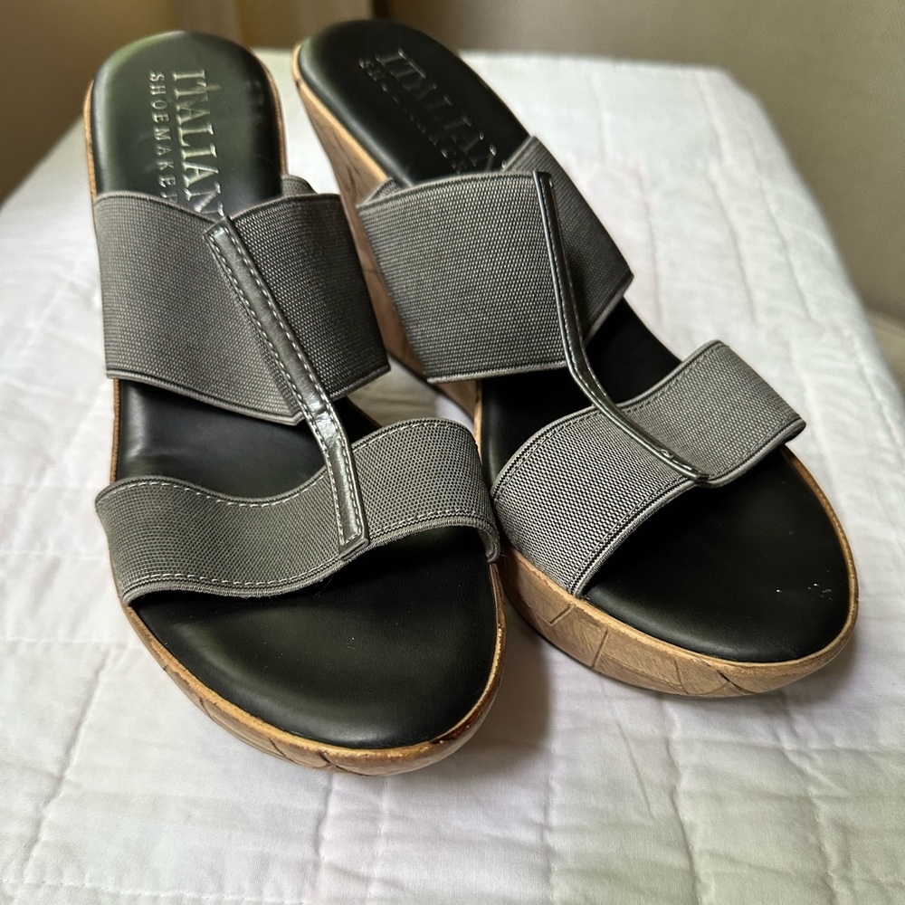 Italian Shoemakers Wedge Sandal, Size 39